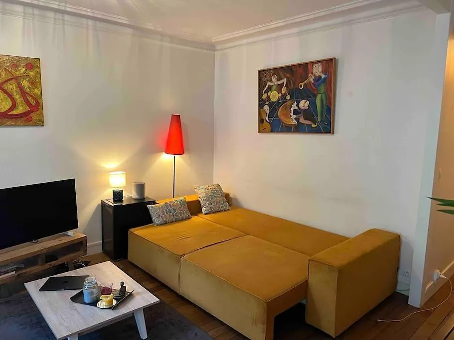 Haussmanien Au Coeur Du Village Montmartre ! Apartament *